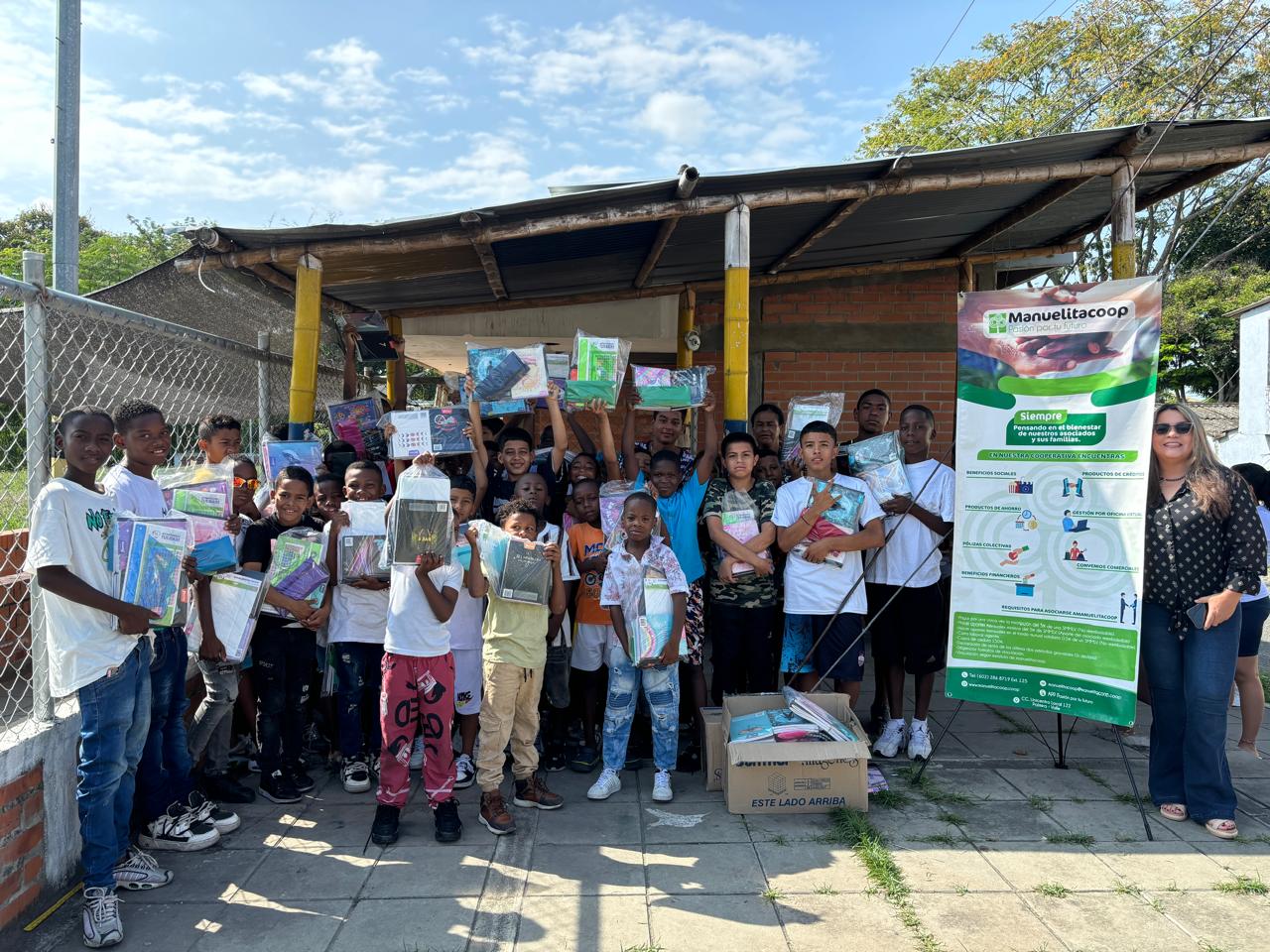 Donaciones Kit Escolares - Diversas Escuelas